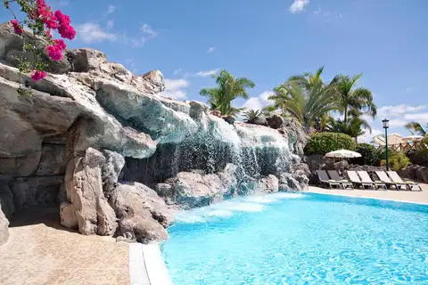 adrian-hoteles-roca-nivaria-tenerife-zwembad