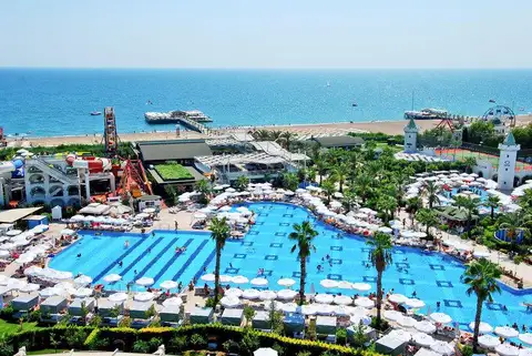 hotel-delphin-imperial-lara-zwembad