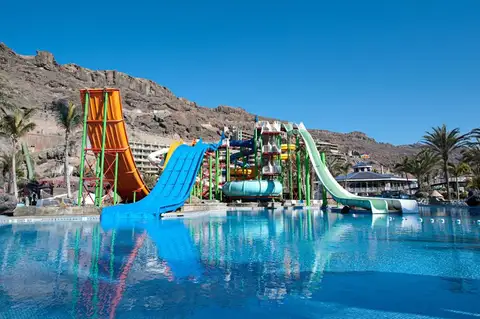 glijbanen splashworld livvo valle taurito