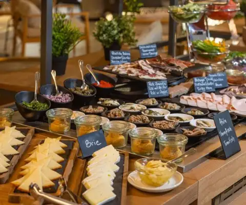 ontbijt van hotel lopesan corallium dunamar