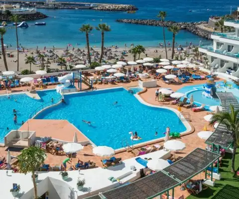 zwembaden Hovima La Pinta Beachfront Family Hotel
