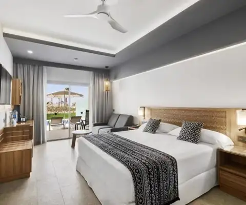kamer van hotel riu palace santa maria op kaapverdië