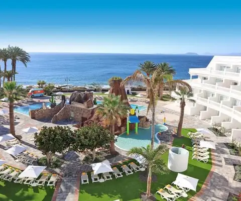 overzicht van hotel iberostar selection park op lanzarote