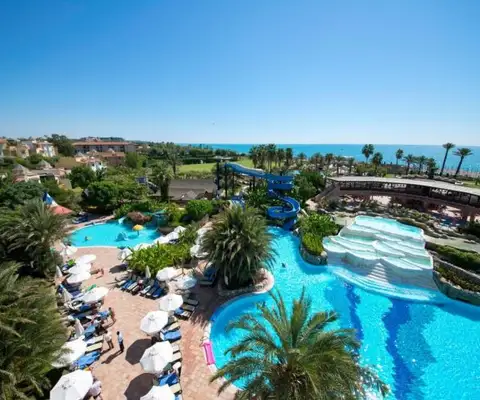limak arcadia sport resort in belek zwembad