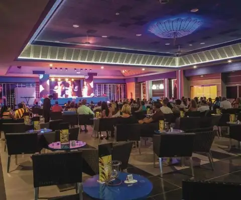 bar riu palace antillas aruba