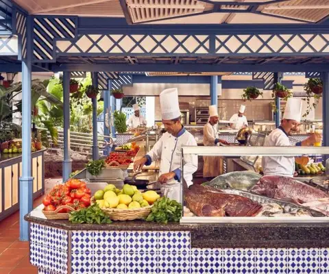 restaurant van hotel seaside los jameos playa in lanzarote
