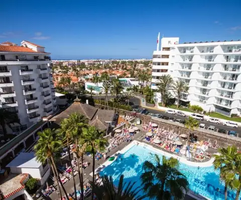servatur waikiki resort