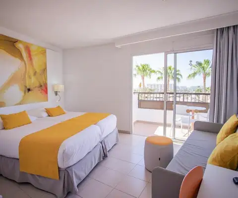 kamers servatur waikiki resort