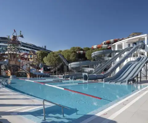 glijbanen voyage belek turkije
