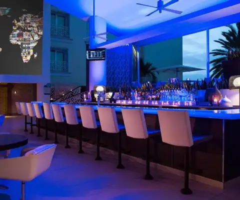 bar renaissance wind creek aruba resort