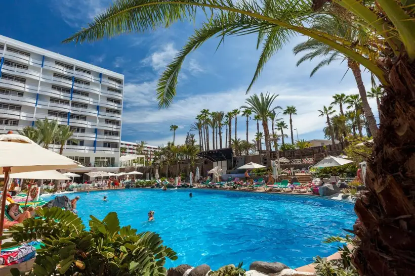 Zwembad van hotel abora buenaventura by lopesan