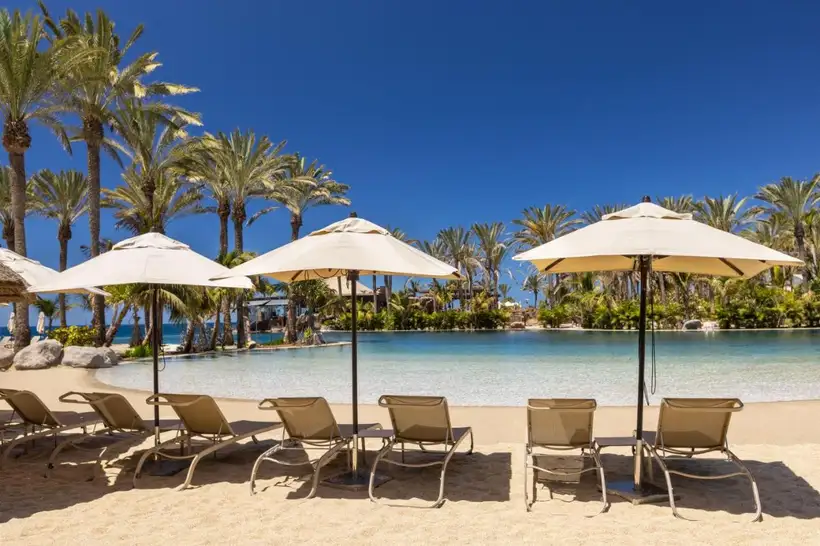 Strand van Hotel Lopesan costa meloneras resort Gran Canaria