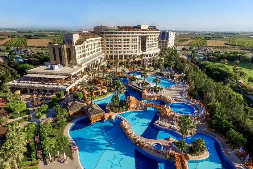 resort fame residence lara antalya in turkije