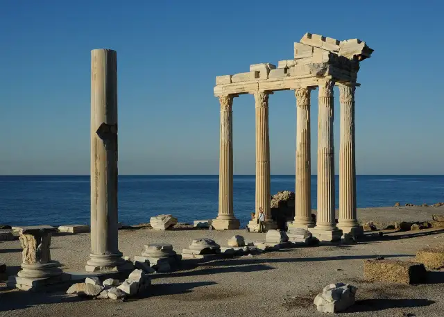 Tempel van Apollo in Side in Side