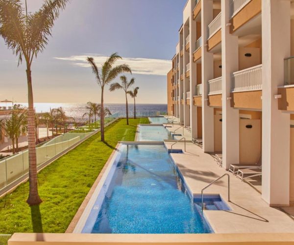 swim up Hotel Bahia Principe Fantasia Tenerife