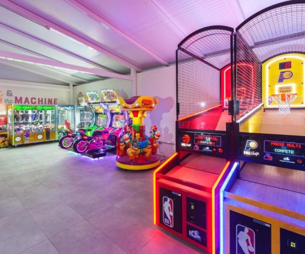gameroom van Hotel Abora Interclub by Lopesan in gran canaria