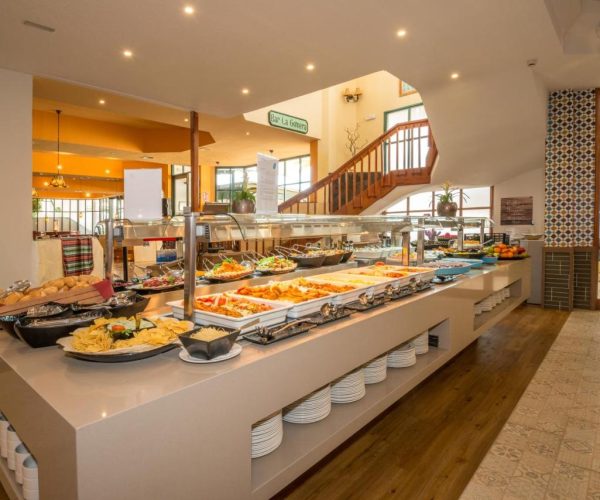 buffet van hotel HOVIMA Costa Adeje in tenerife